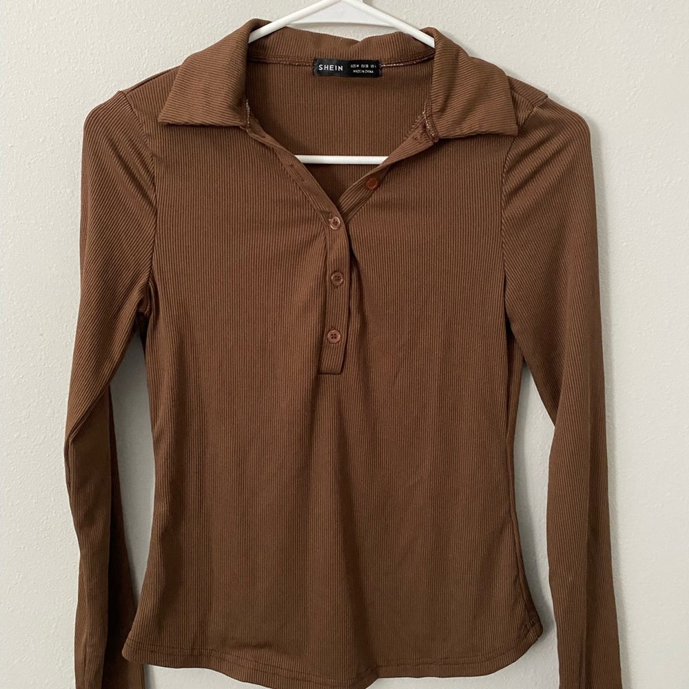 SHEIN Brown Button-Up Ribbed Top